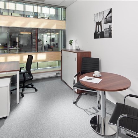Bredovský Dvůr Centre | Servisované kanceláře a Coworking
